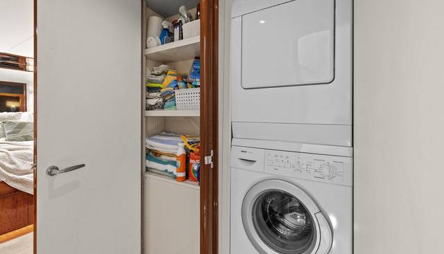 Noname yacht for sale 43