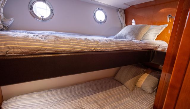 Amber Roots yacht for sale 34