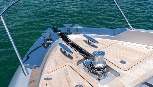 CLUB T yacht for sale 64