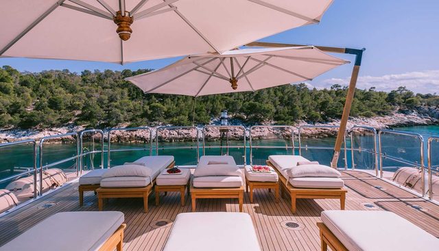 IDYLLIC yacht for sale 9