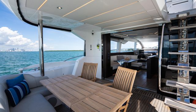 4-Play VII yacht for sale 25