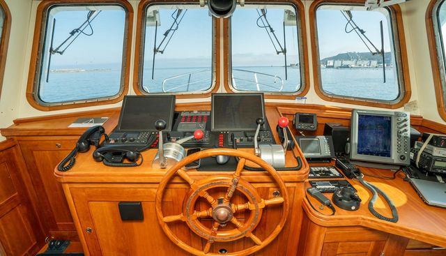 VARNEBANK yacht for sale 23