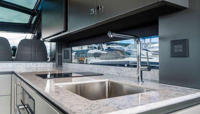 7572655 yacht for sale 22