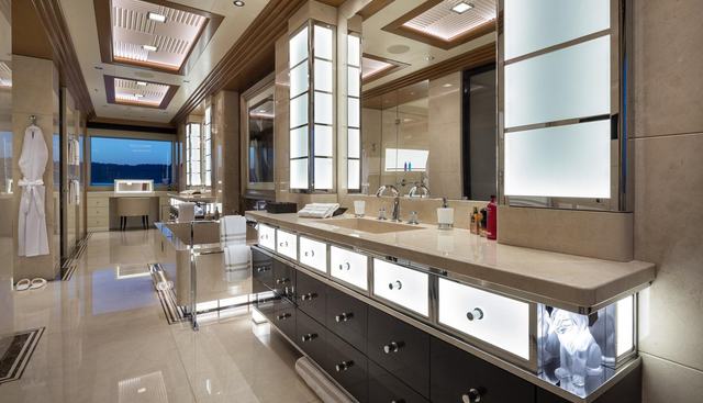 MAR yacht for sale 8