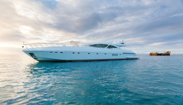 Incognito yacht for sale 14