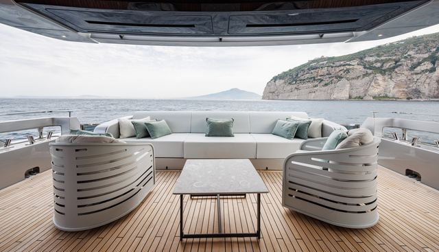 STILE DI VITA yacht for sale 42