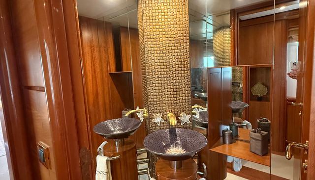 SUNRISE yacht for sale 18