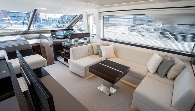 7252468 yacht for sale 24