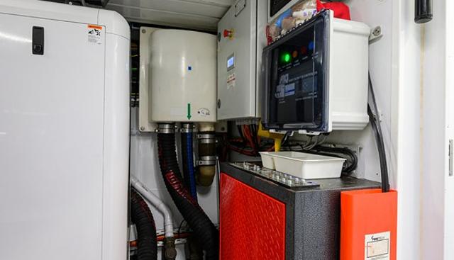 PHOENIX yacht for sale 135