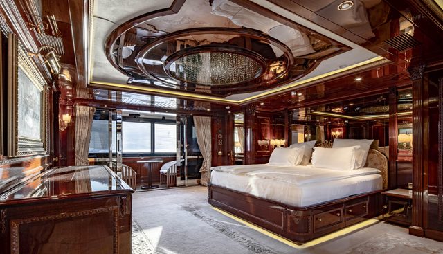 RICHAR yacht for sale 15