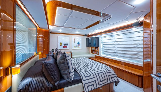 La Bella Vita yacht for sale 24