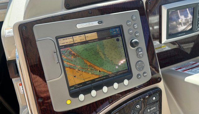 Amber Waves yacht for sale 17