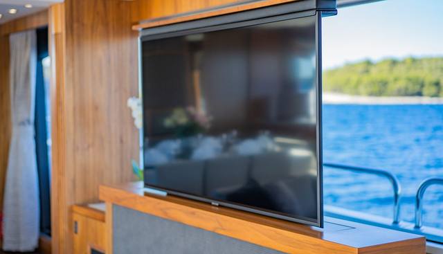 Black Mamba yacht for sale 44