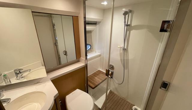Amora yacht for sale 35