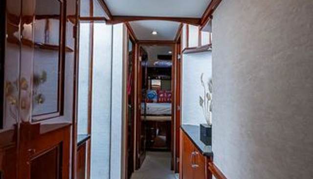 Ohana yacht for sale 24