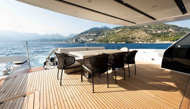 La yacht for sale 4