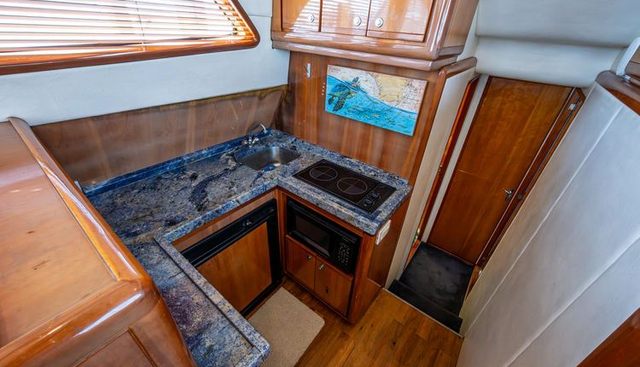 VET BILLZ yacht for sale 22