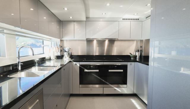 King Power yacht for sale 28