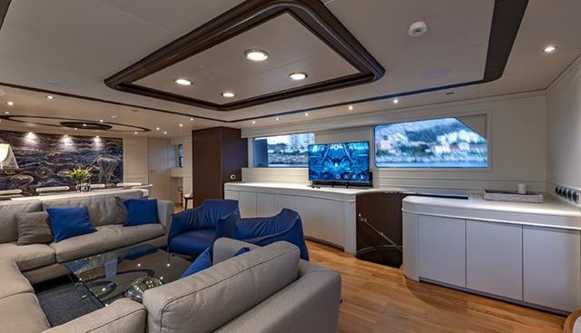 Don Ciro yacht for sale 9