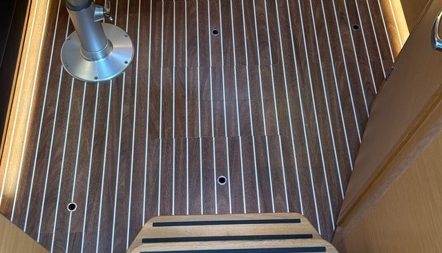 Dignity yacht for sale 18