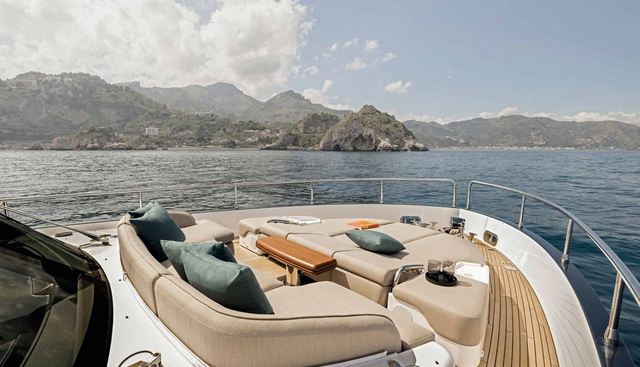 AZIMUT MAGELLANO 60 yacht for sale 7