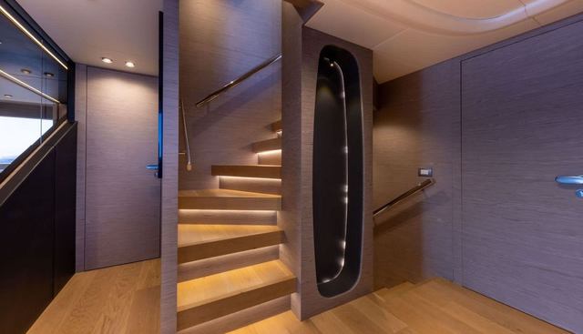 Uilia yacht for sale 22