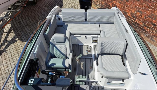 Part Exchange Welcome yacht for sale 17