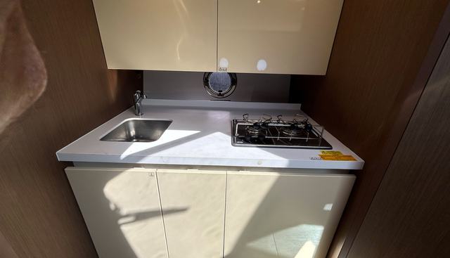 O DE MER yacht for sale 19