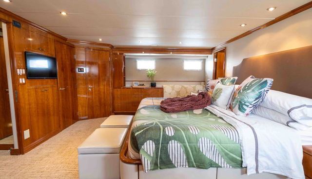 WELL DONE yacht for sale 58