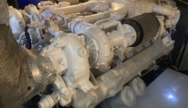 OCEAN THERAPY yacht for sale 15