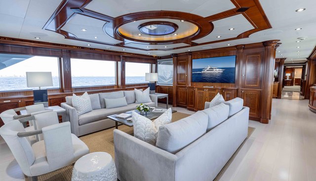 LUCY yacht for sale 12