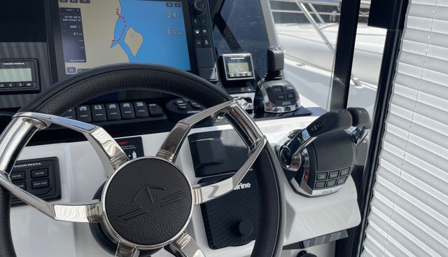 noname yacht for sale 9