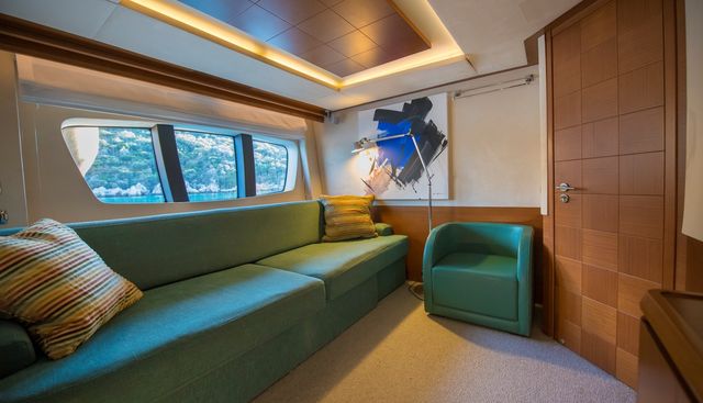 LA RUBIA yacht for sale 59