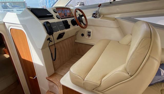 noname yacht for sale 32