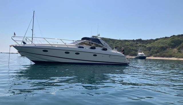 Footloose yacht for sale 27