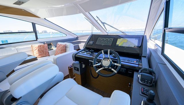UNORTHODOCS yacht for sale 33