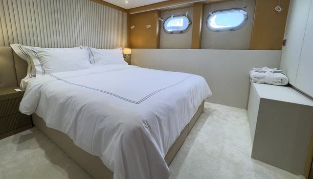 BENIK yacht for sale 20