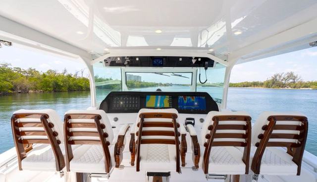 65 Estrella yacht for sale 24