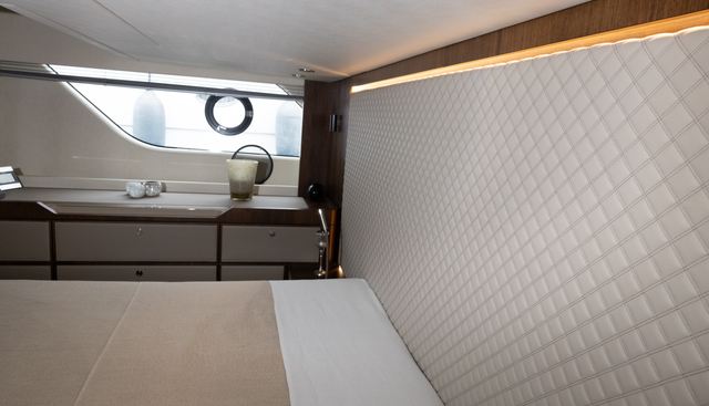 noname yacht for sale 29