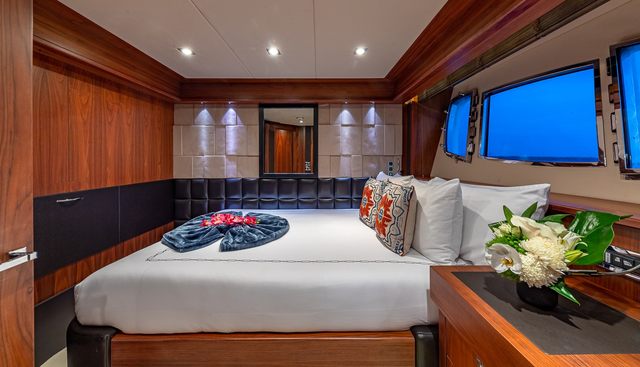 EMRYS yacht for sale 17