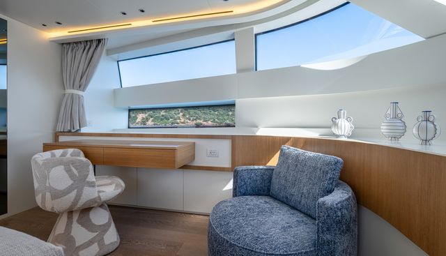 Aisha yacht for sale 40