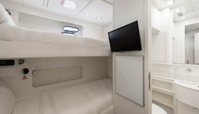 CANVAS yacht for sale 18