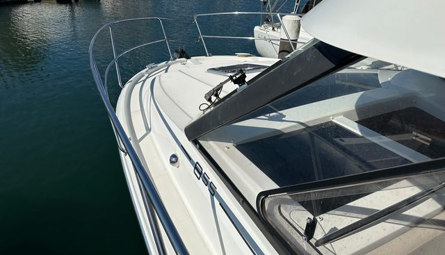 Sea Spray yacht for sale 25