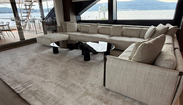 ALBUS yacht for sale 18