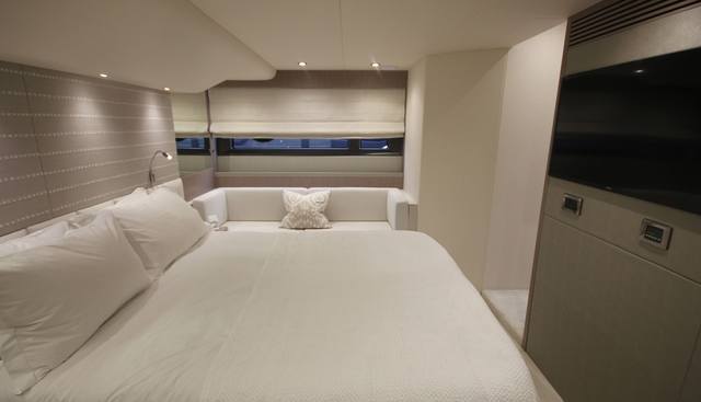 SUZY Q yacht for sale 35