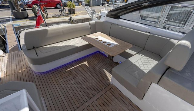 Que Sera Sera yacht for sale 10