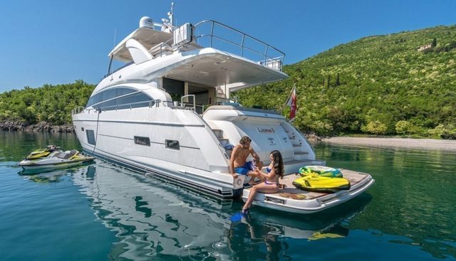 LARIMAR II yacht for sale 7