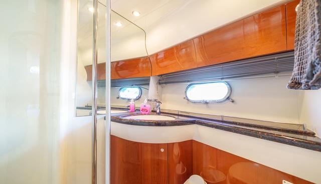 LUFY yacht for sale 28