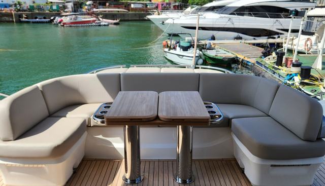 S72 yacht for sale 17