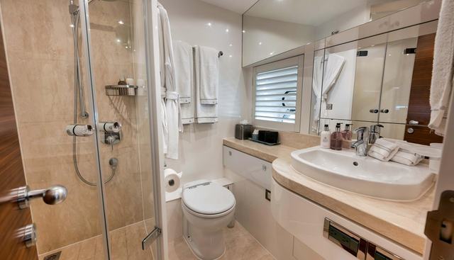 IN THE ZONE yacht for sale 23